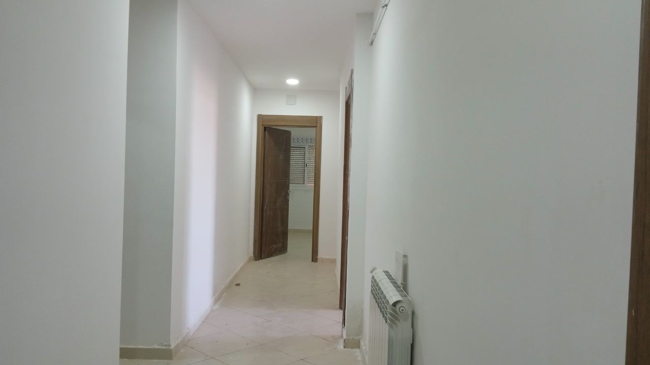 Vente F3 acté luxe  77m2 mitoyen à un autre F3 à belgaid